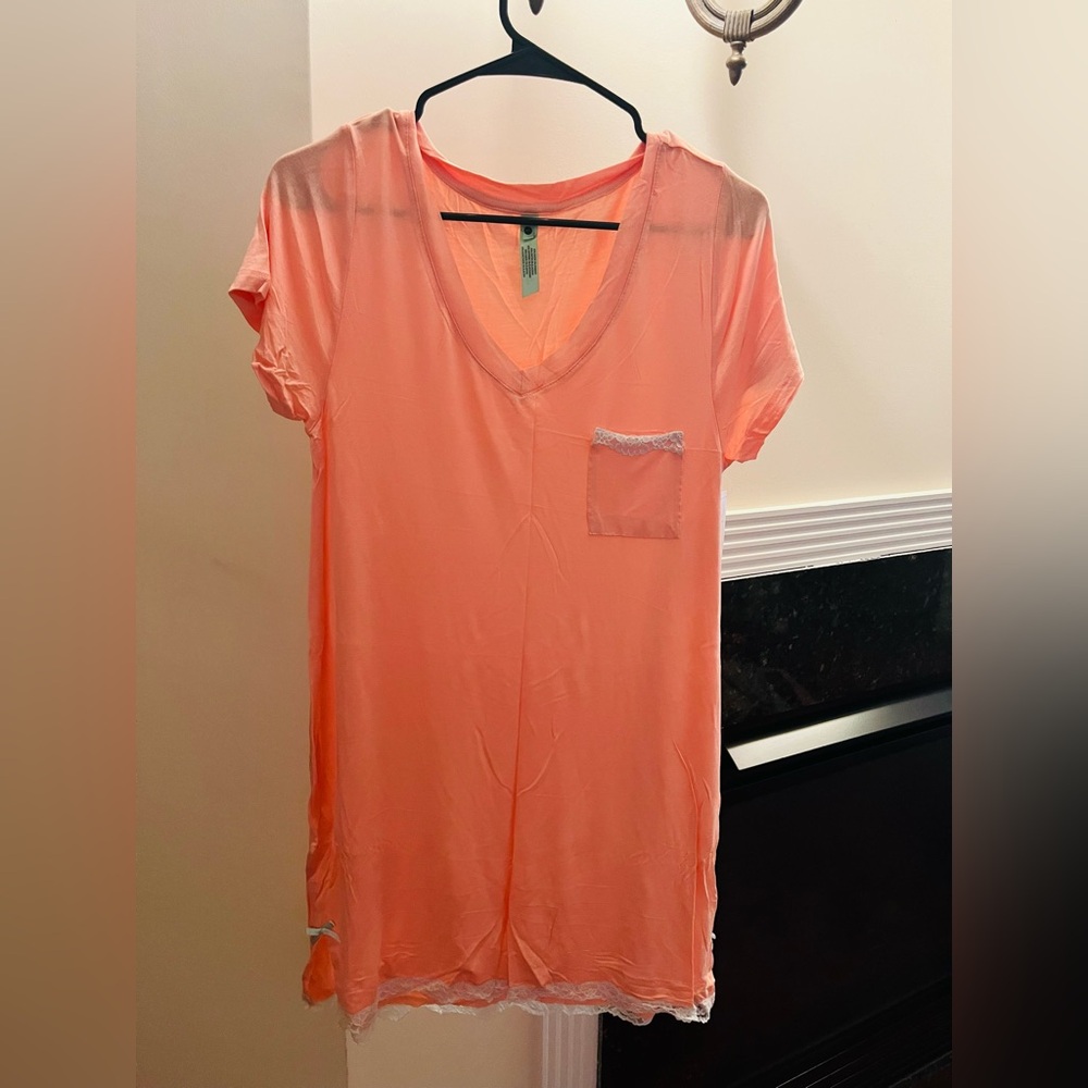 NWT Honeydew Intimates Coral V-Neck Lace Trim Pajama Dress